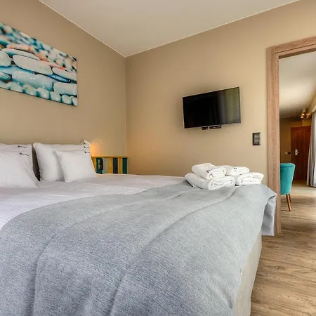 Apartmán Bursztynowa17 *